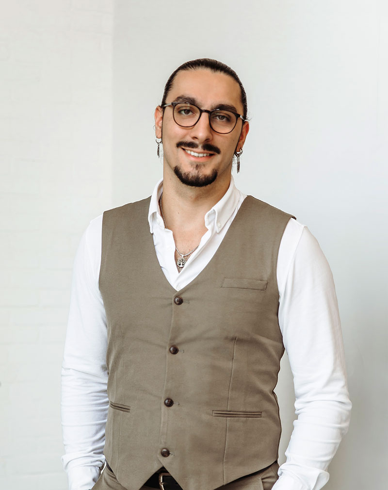 About us- Max klotz